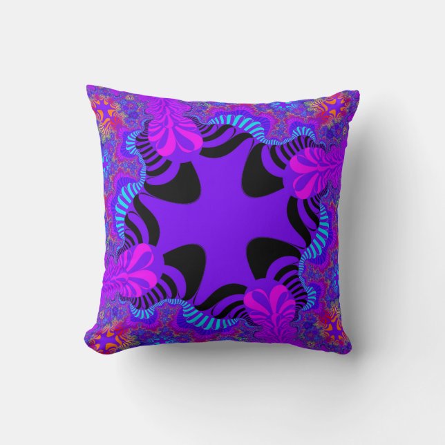 Coussin Croix noire et violette (Recto)