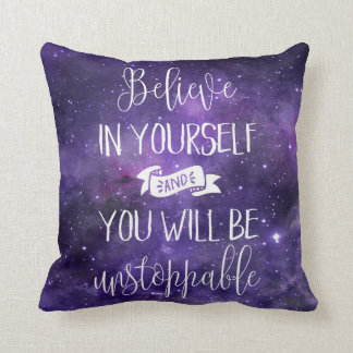 Coussin Croyez en vous-même la citation