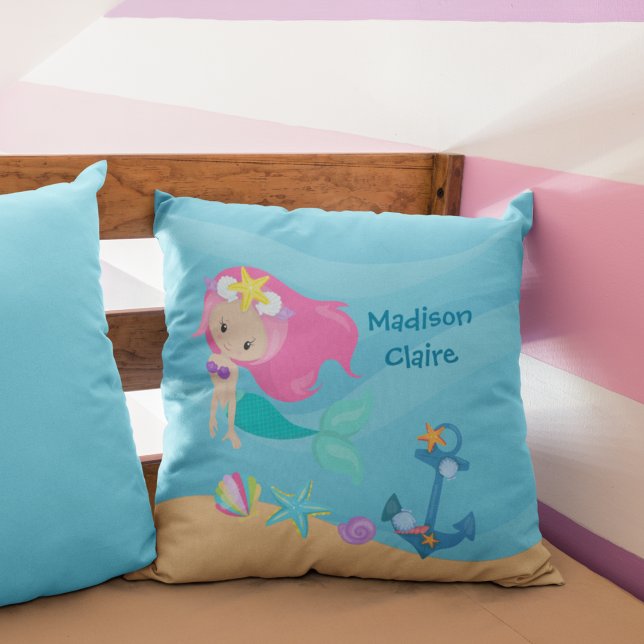 Coussin Cute Mermaid Beach Girl Beach House Salle pour enf (Créateur téléchargé)