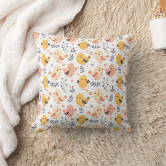 Coussin Cute Spring Chicks et modèle floral