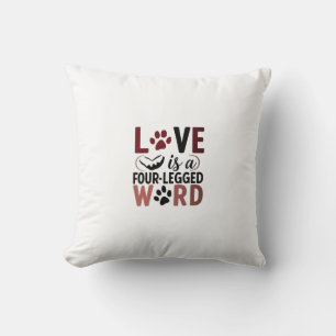 Coussin d'amour à quatre pattes