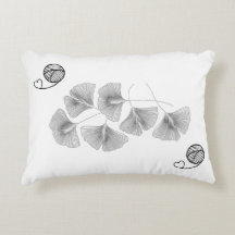 Coussin d'art floral et filetage de tricot
