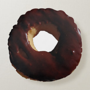 Coussin de beignet couvert par chocolat