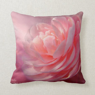 Coussin de concepteur d'art de camélia
