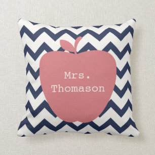 Coussin de corail de professeur de Chevron Apple