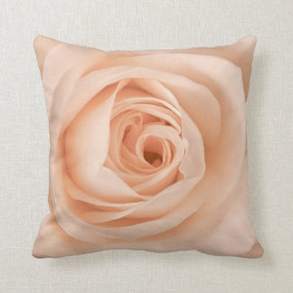 Coussin de coussin de rose de pêche