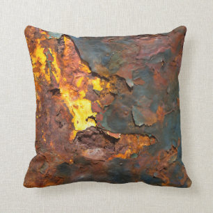 Coussin de design industriel brut