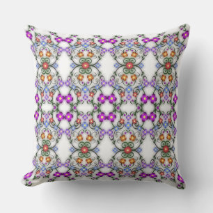 coussin de fleurs ornementales