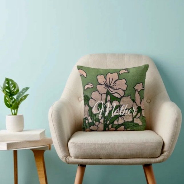 Coussin de jet vert à fleurs roses (Cozy throw pillow that reminds Mom she’s loved—perfect Mother’s Day home accent.
)