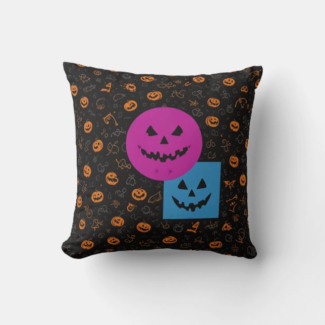 Coussin de la reine d'Halloween (Recto)