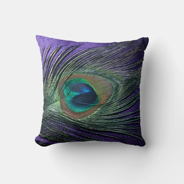 Coussin De paon de plume toujours la vie pourpre soyeuse (Recto)