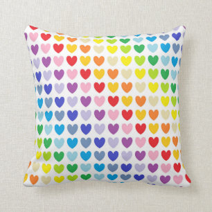 Coussin De plus larges coeurs d'arc-en-ciel de spectre