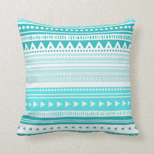 Coussin décoratif tribal bleu turquoise