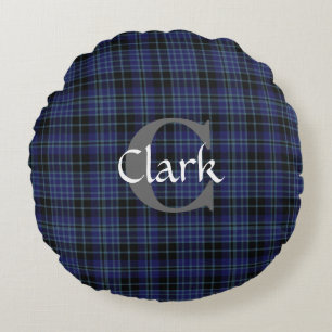 Coussin décoré d'un monogramme de tartan