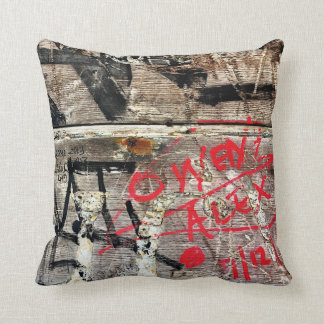 Coussin Délabrement moderne de graffiti sur la photo en