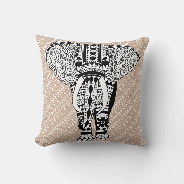 Coussin d'éléphants tribaux de Bohême (Recto)