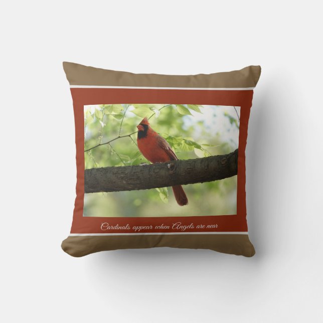 Coussin Des cardinaux apparaissent quand les anges sont pr (Recto)