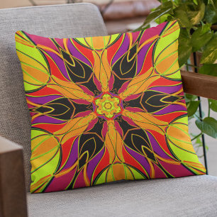 Coussin Dessin Mandala Fleur orange violet et rouge
