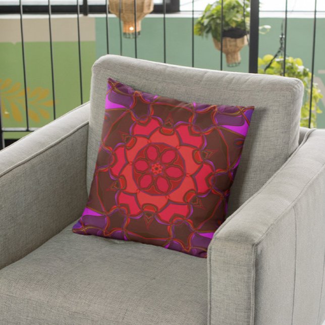 Coussin Dessin Mandala Flower rouge rose et violet (Créateur téléchargé)
