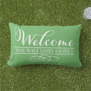 Coussin D'extérieur Nom de famille de la feuille verte de bienvenue