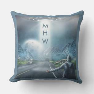 Coussin D'extérieur UFO Hitchhiker personnalisé monogramme jetez oreil