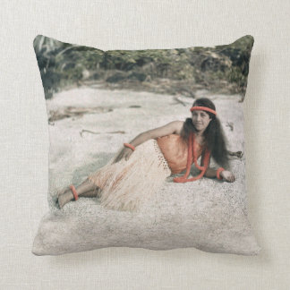 COUSSIN d'Hawaï : Carreau 1910 de fille de danse