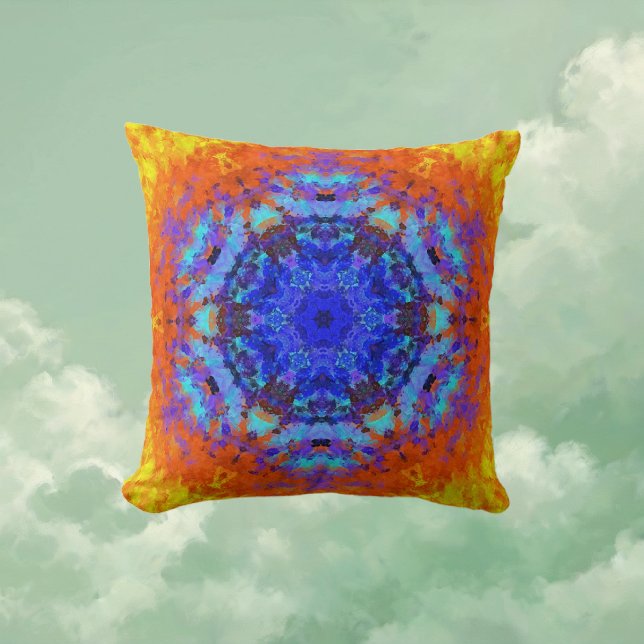 Coussin Digital Mandala bleu orange et jaune (Blue Orange and Yellow Digital Mandala Throw Pillow by Wormhole Orbital)