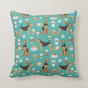 coussin d'impression de café Airedale Terrier - c