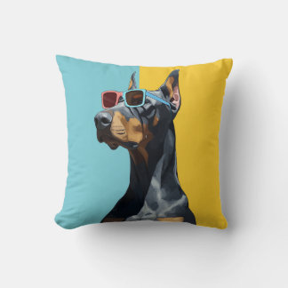 Coussin Doberman cool avec des lunettes de soleil