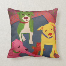 Coussin drôle de chien avec le dos de