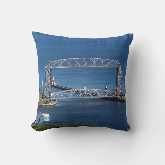 Coussin du carré du pont de levage aérien de Dulut (Recto)