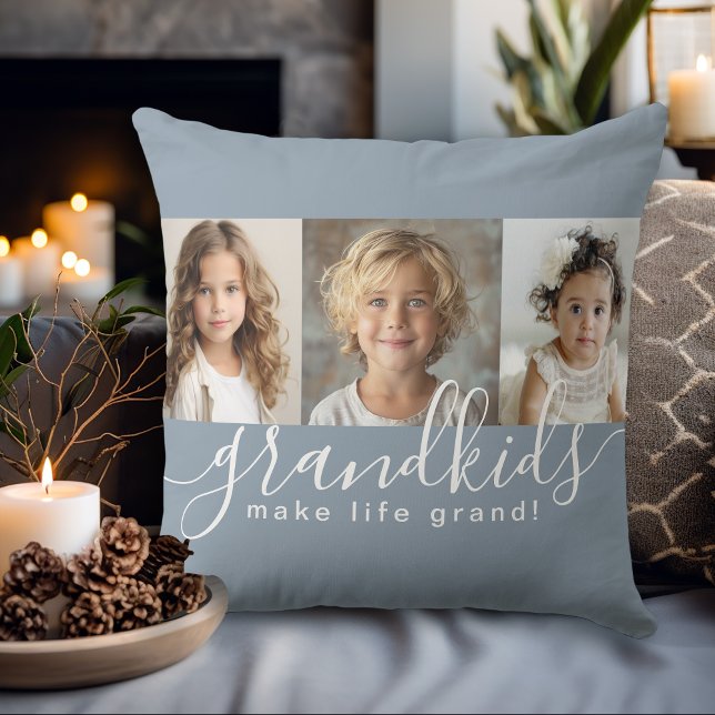 Coussin Dusty Blue Grandkids Make Life Grand Photo Collage (Créateur téléchargé)