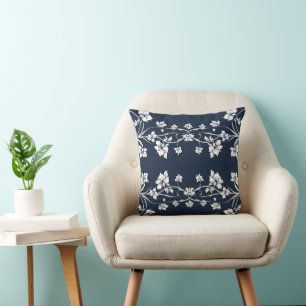 Coussin Élégant damassé floral chinoiserie marine et blanc