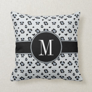 Coussin Élégant monogramme d'argent du léopard de neige