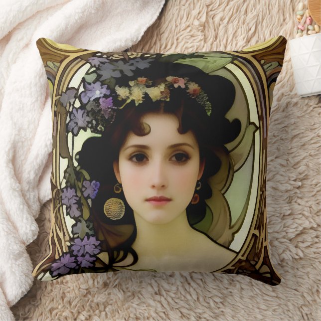 Coussin Elégant Mucha Style Portrait d'une belle femme (Couverture)