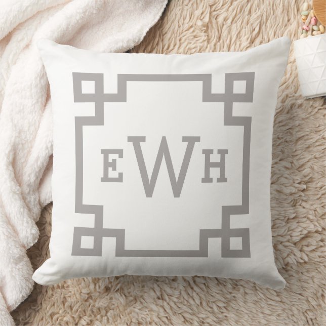 Coussin Élégante initiale de monogramme à clé grecque gris (Couverture)