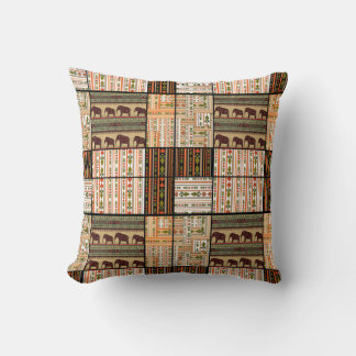 Coussin Eléphants de Patchwork : Texture ornementale