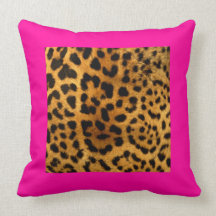 Coussin Empreinte de léopard et rose chaud dans de