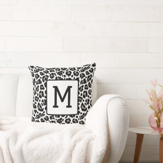 Coussin Empreinte de léopard monogramme noir et blanc