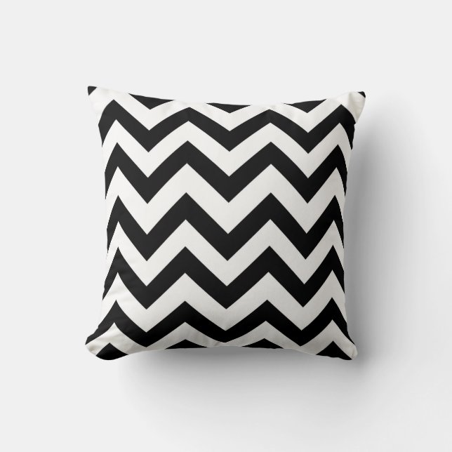Coussin en chevron noir et blanc (Recto)