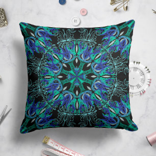 Coussin en fleur céleste en noir