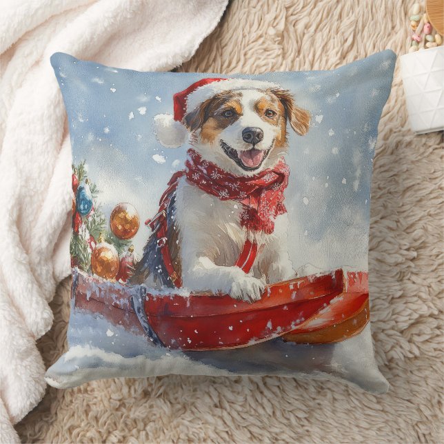 Coussin Épagneul breton dans un traîneau de Noël (Couverture)
