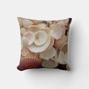 Coussin États-Unis, Floride. Gros plan de coquillages sur