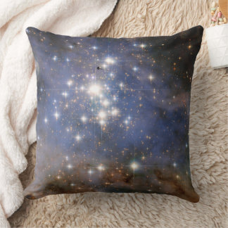 Coussin Étoiles de diamant dans l'espace Hubble de la nébu