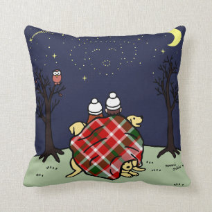 Coussin Famille jaune de Labrador et ciel étoilé