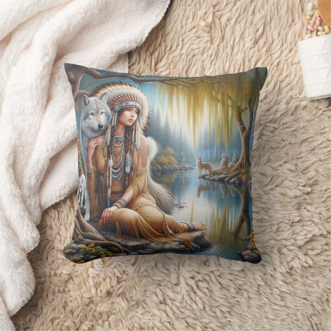 Coussin Femme amérindienne embrassant le loup par Riverban (Couverture)
