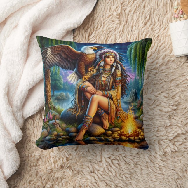 Coussin Femme amérindienne par l'eau la nuit (Couverture)