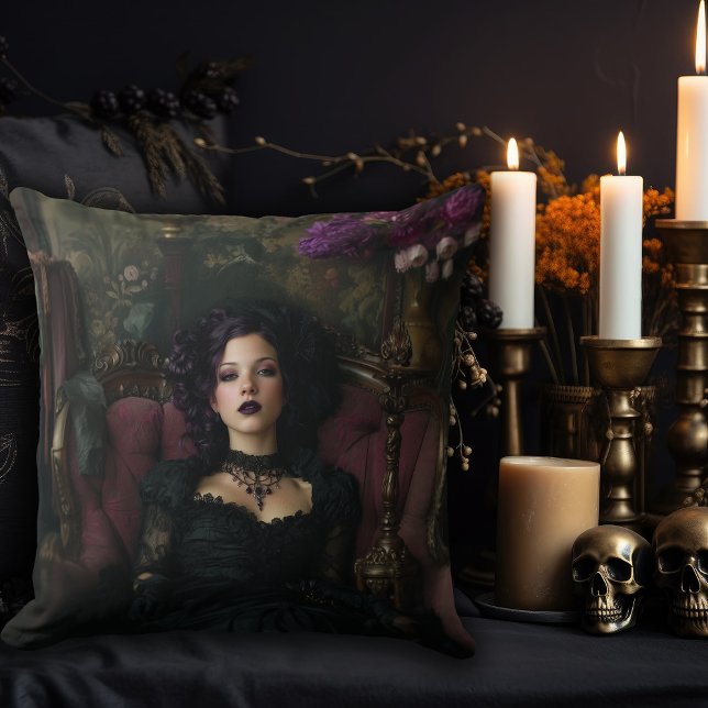 Coussin Femme Gothique Rococo (Créateur téléchargé)