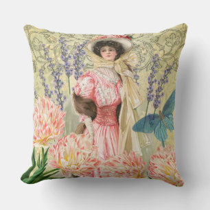 Coussin Femme victorienne florale rose Régence
