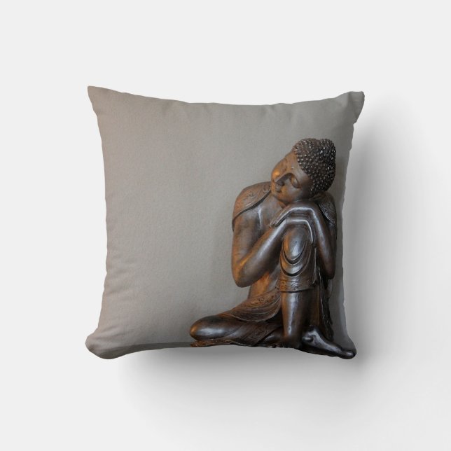 Coussin Fermez-vous de Bouddha argenté paisible (Recto)